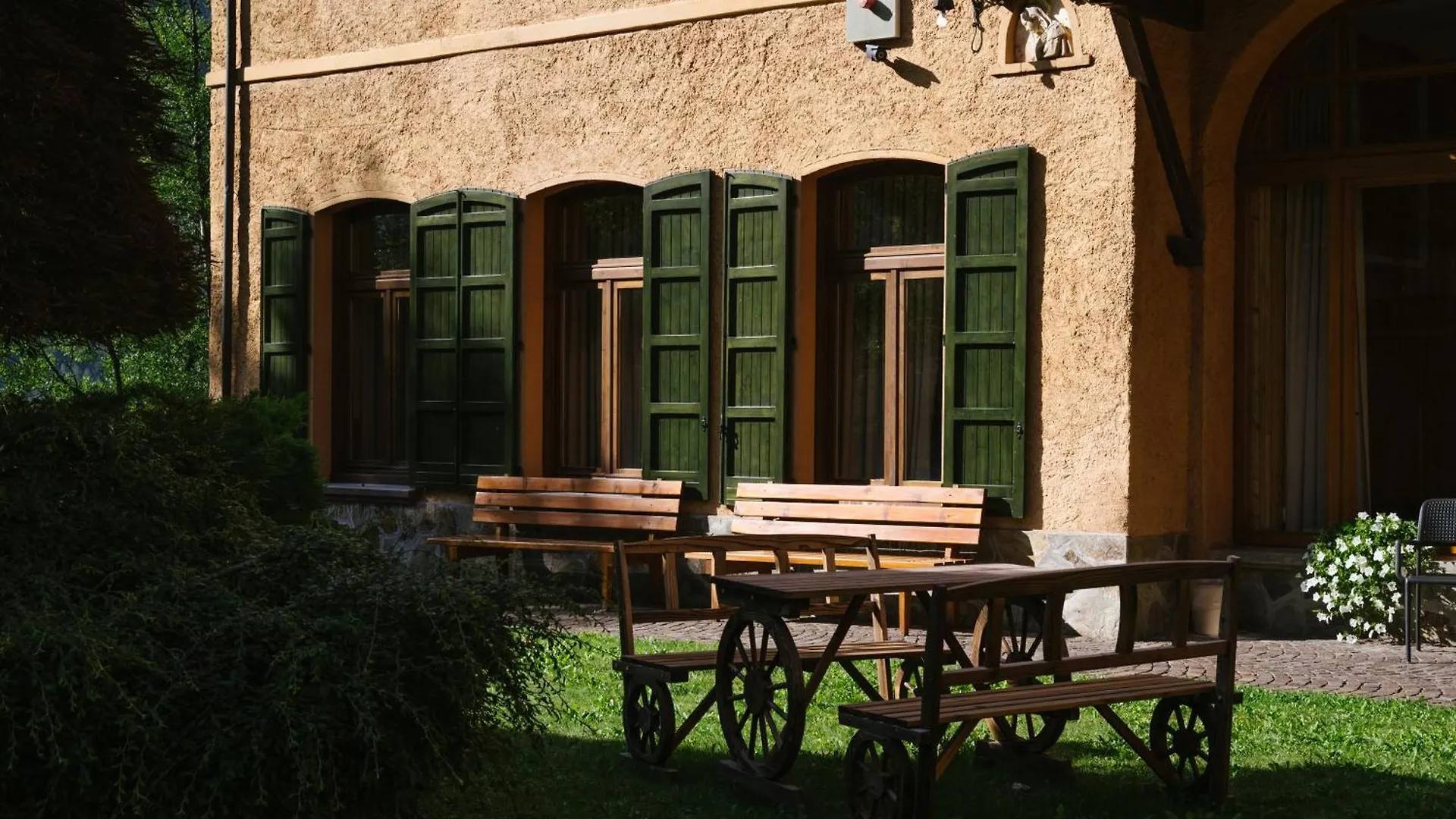 Villa Luzzago Ponte Di Legno 0*,